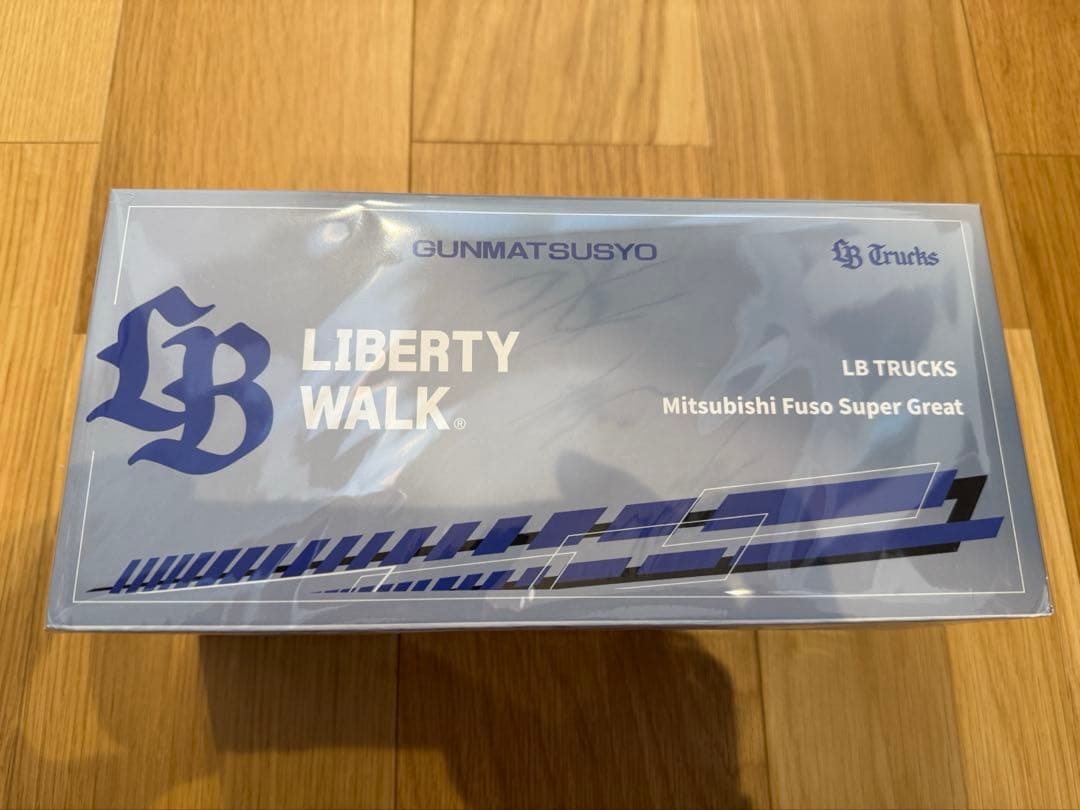 LBWK LB TRUCKS 三菱ふそうスーパグレート リバティウォーク