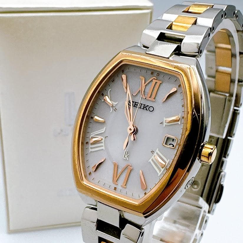 美品 セイコー ルキア トノー型 レディース腕時計 ソーラー電波時計 コマ付