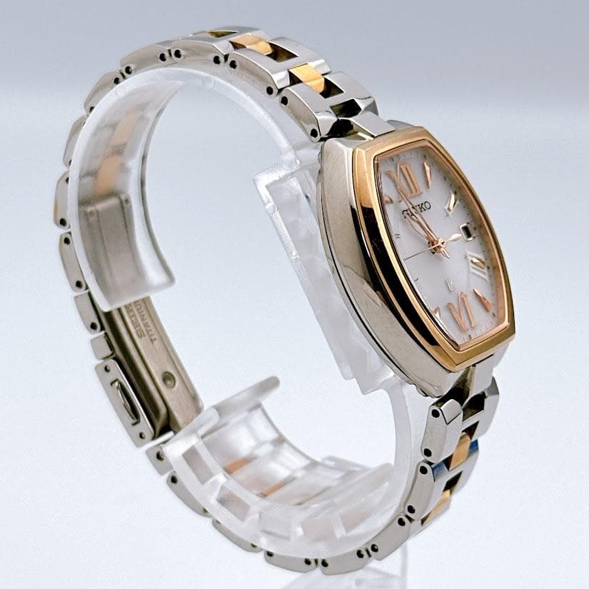 美品 セイコー ルキア トノー型 レディース腕時計 ソーラー電波時計 コマ付