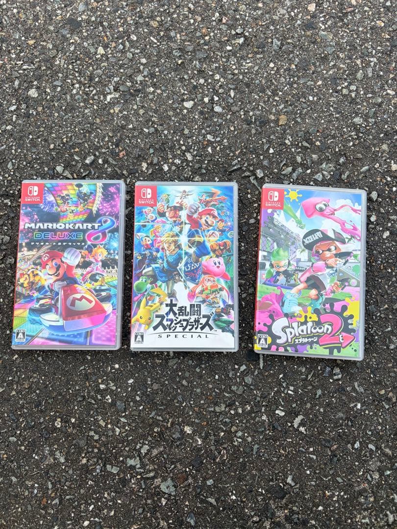 ニンテンドーSwitchカセット　3個