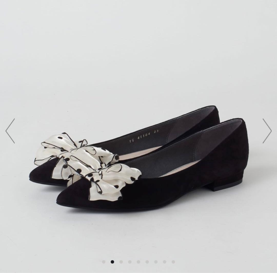 DIANA リボン付きフラットシューズ 黒 グレー