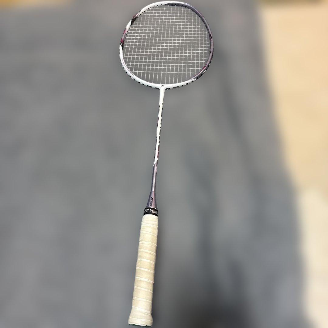バドミントンラケット アストロクス66