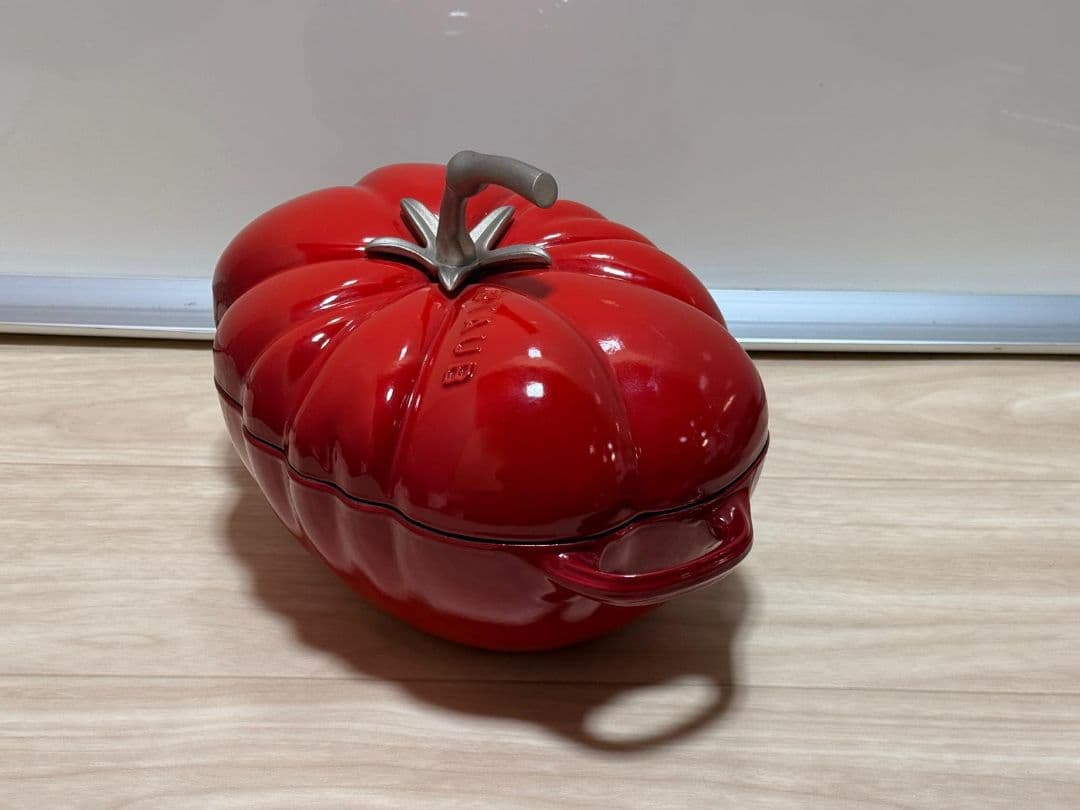 STAUB 25 97/8” ストウブ トマトココット 鋳鉄鍋