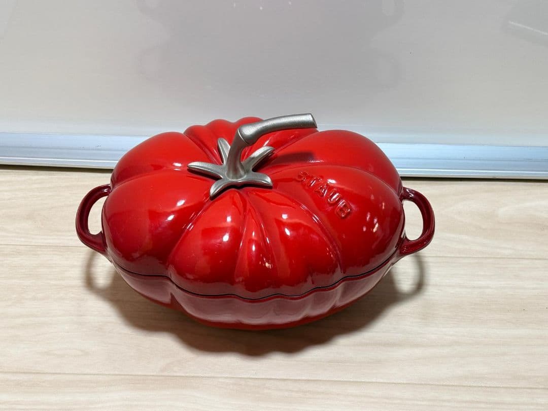 STAUB 25 97/8” ストウブ トマトココット 鋳鉄鍋