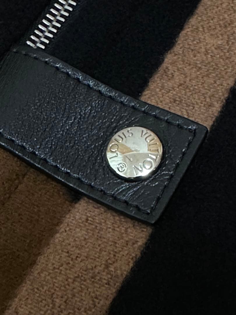 [正規品・美品]ルイ・ヴィトン　ポンチョ・ケープコート