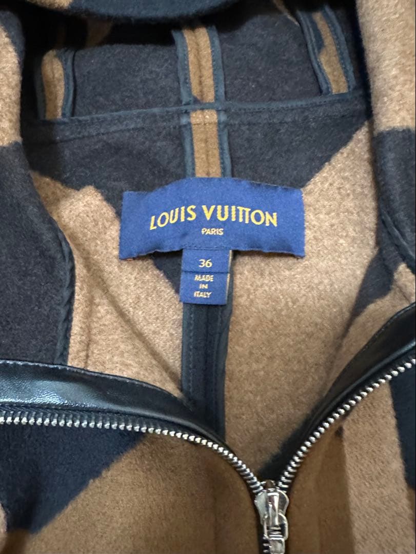 [正規品・美品]ルイ・ヴィトン　ポンチョ・ケープコート