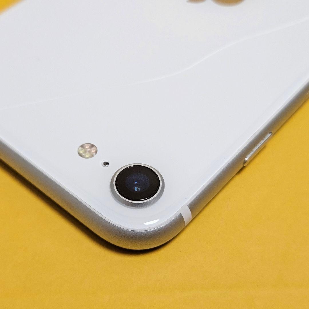 iPhone SE2 64GB｜24時間以内発送#496