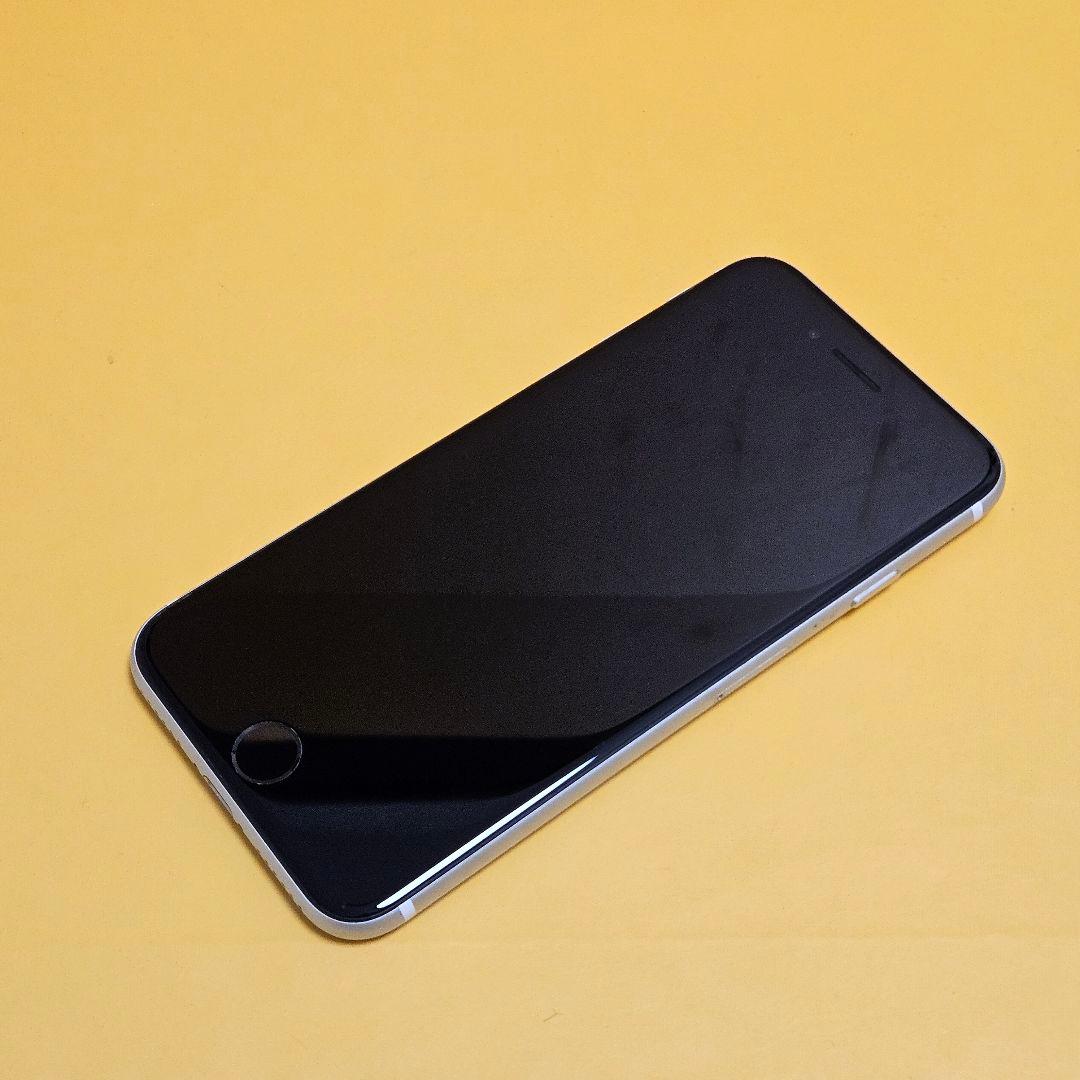 iPhone SE2 64GB｜24時間以内発送#496