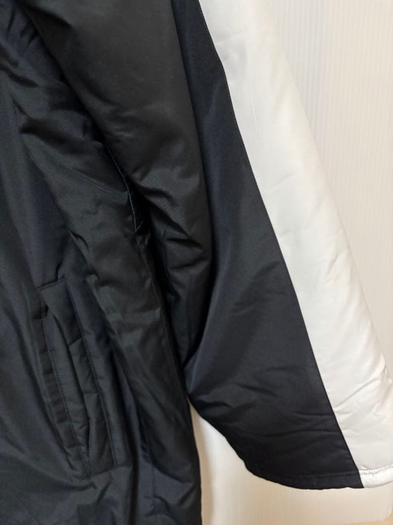 Under Armour ベンチコート3XL 黒/白