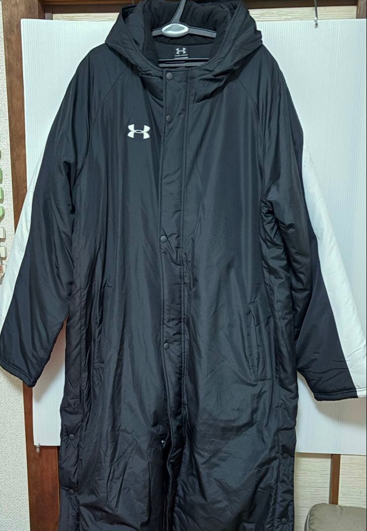Under Armour ベンチコート3XL 黒/白