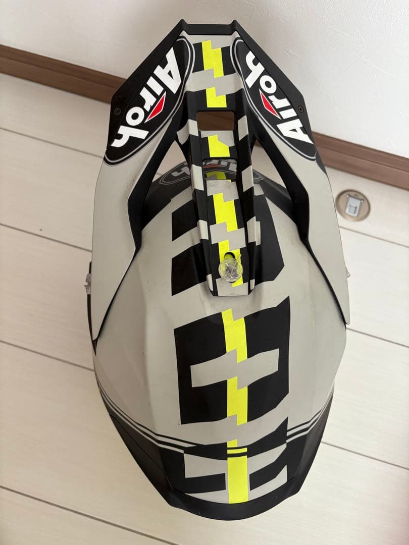 Airoh オフロードヘルメット ゴーグル付き