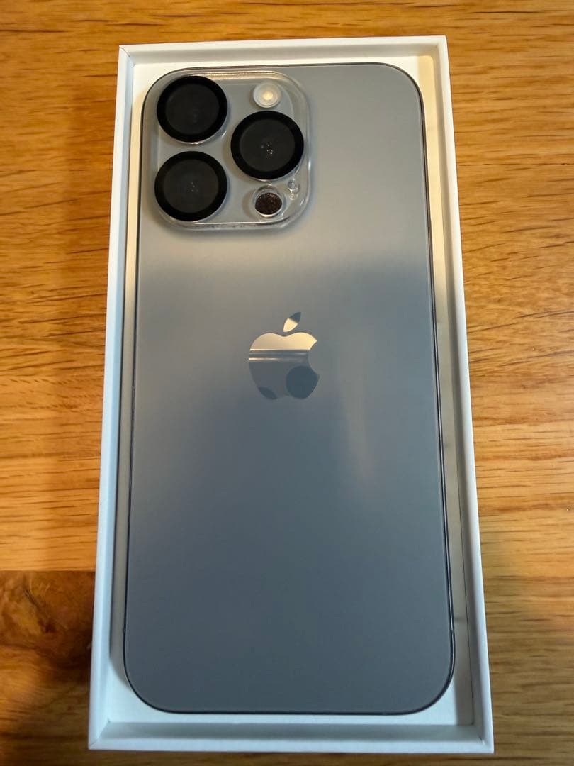 iPhone 15 Pro 256GB ナチュラルチタニウム SIMフリー