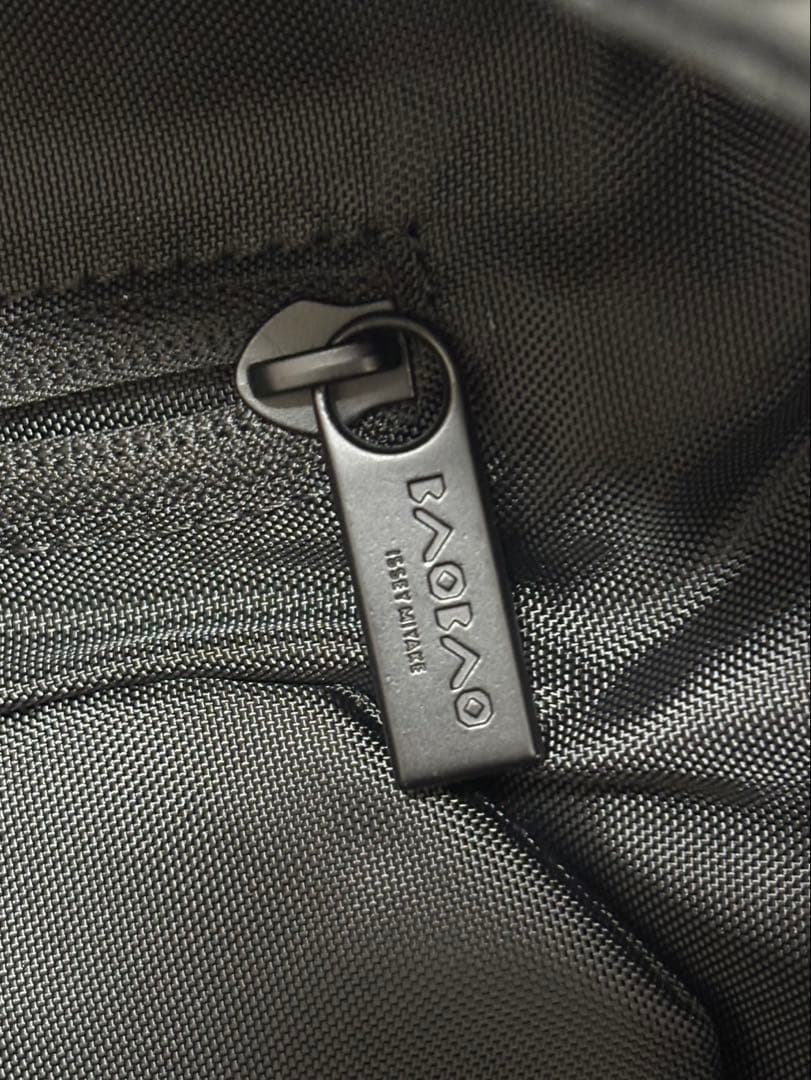 未使用 BAOBAO ISSEYMIYAKE ライナーメンズバックパック 黒