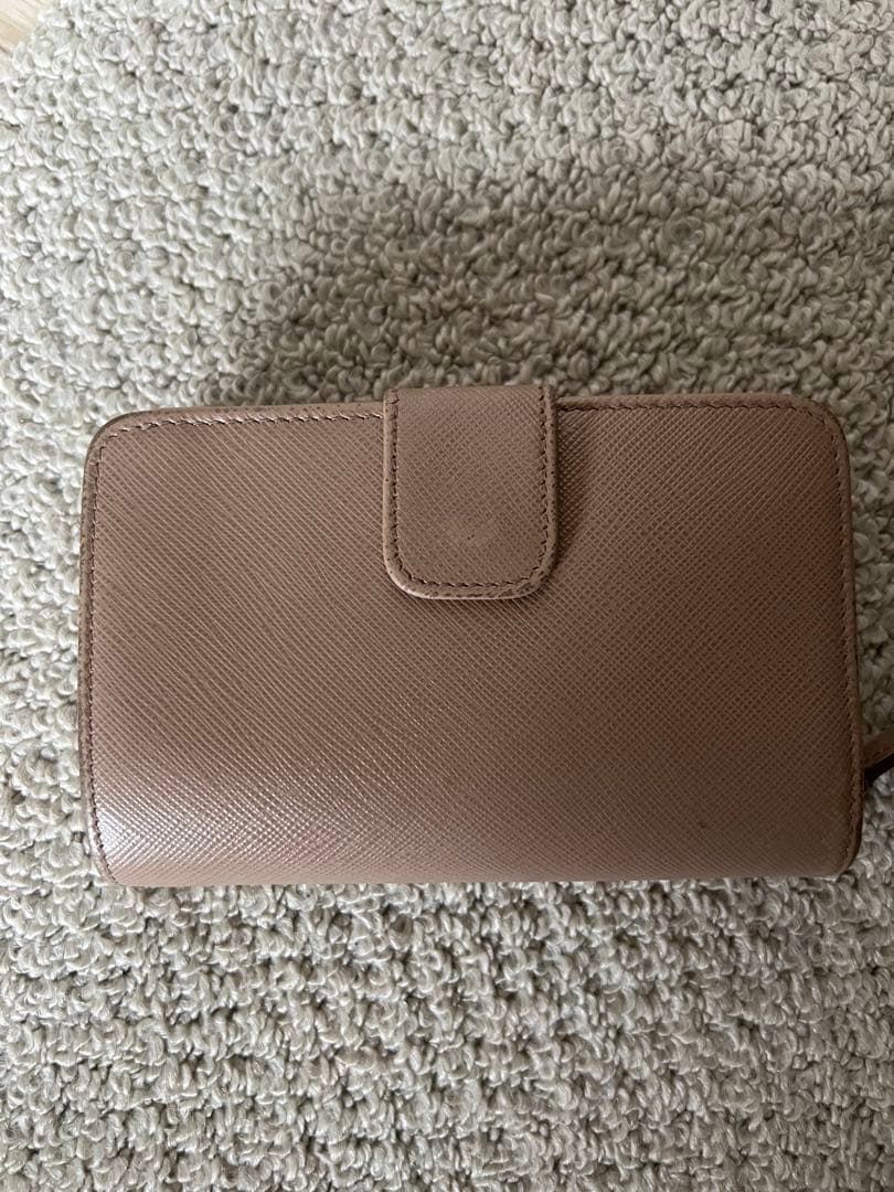 PRADA サフィアーノレザー 二つ折り財布 ベージュ