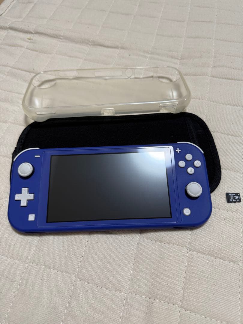 Nintendo Switch Lite 青 本体 保護ケース付き