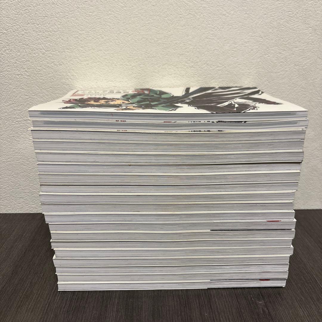 『鬼滅の刃』吾峠呼世晴画集―幾星霜― イラスト記録集　壱