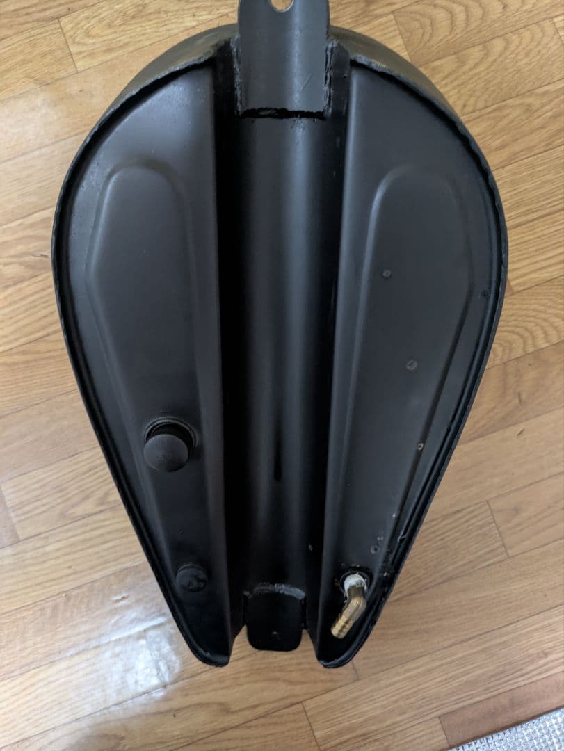 ハーレー　タンク トライバル　スポーツスタータンク