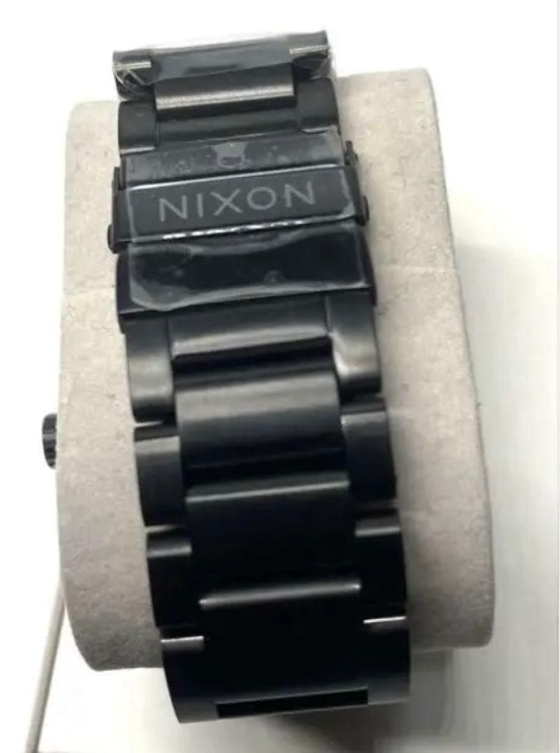ニクソン nixon 51-30 クロノマットブラック　未使用品