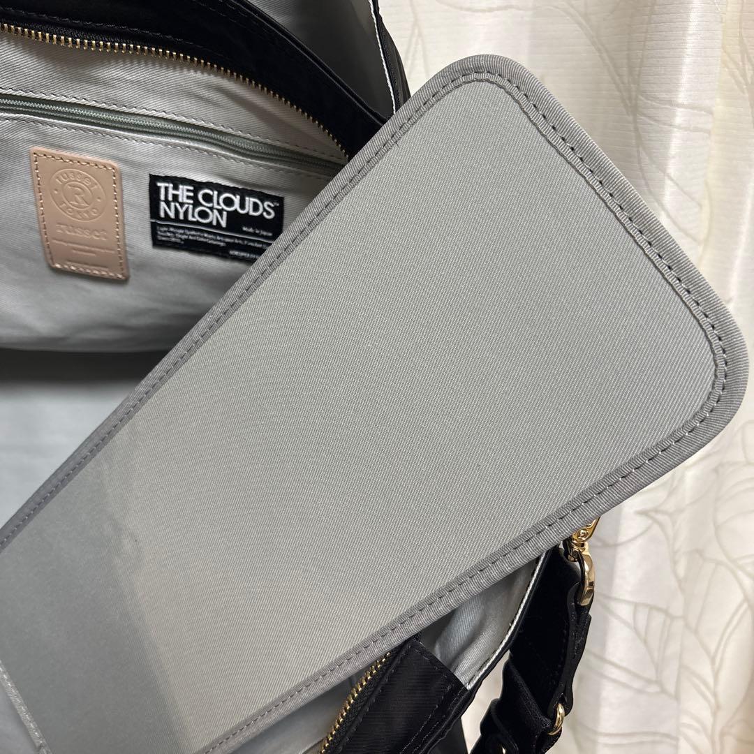 未使用ラシット大容量三層構造ポケット多数15インチPC入るお仕事2wayバッグ