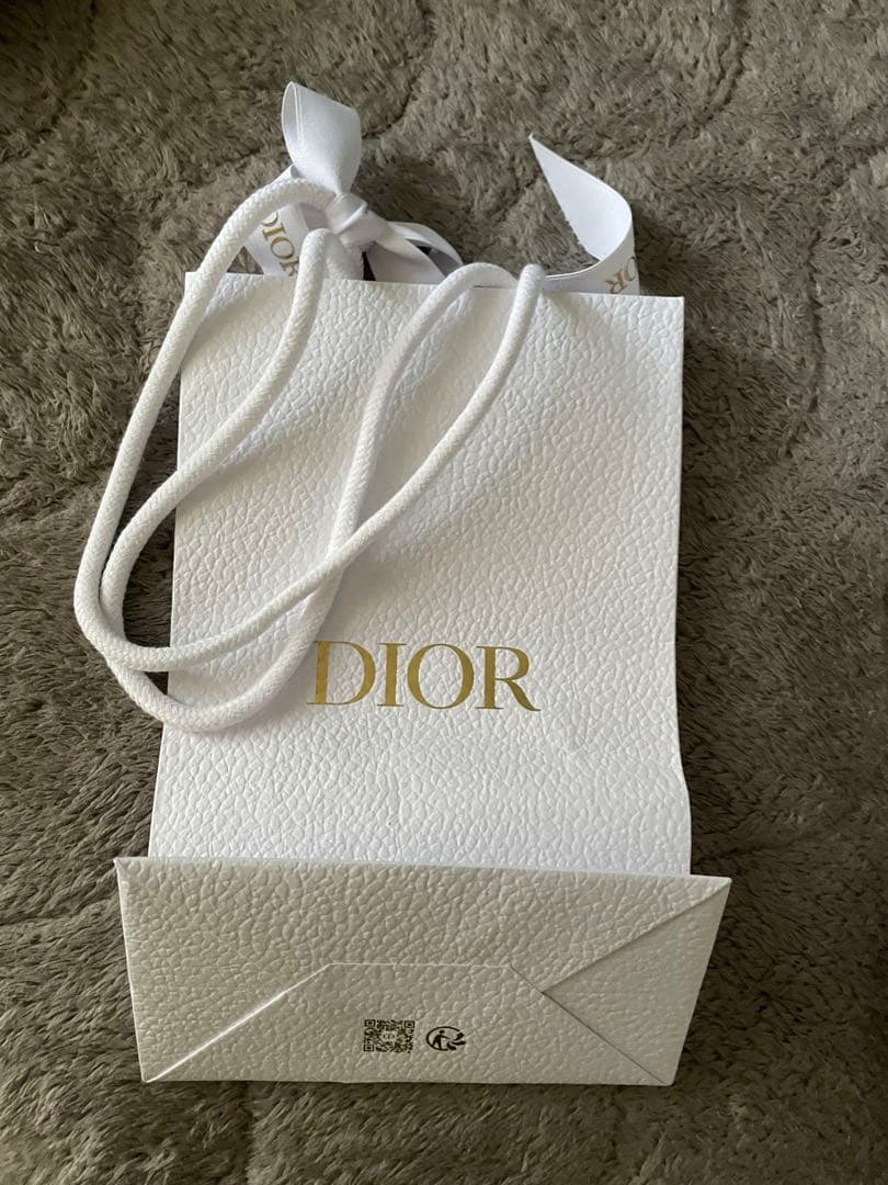 ディオールショウ　サンククルール　636ファイアリーサーカス