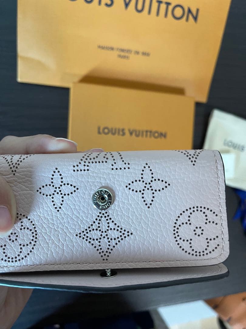 ルイヴィトン　ミュルティクレ 4