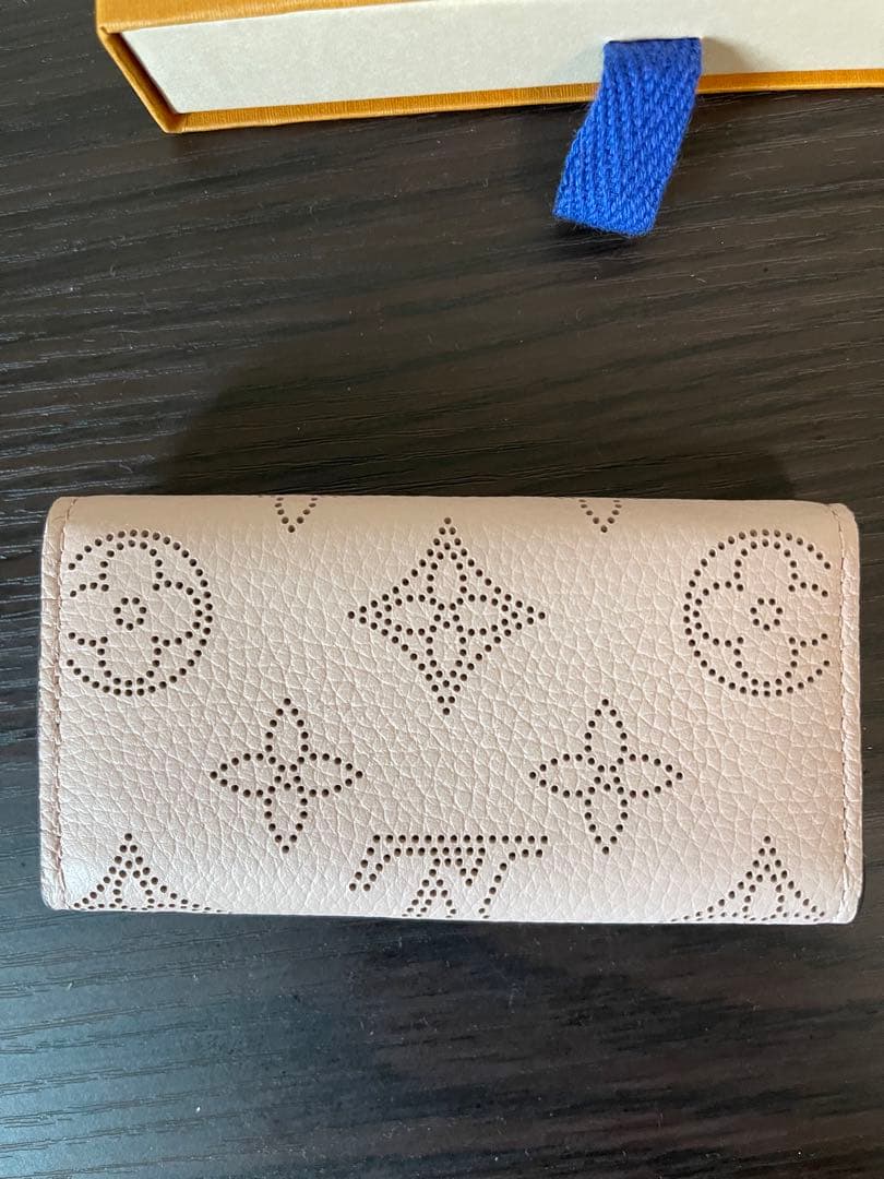 ルイヴィトン　ミュルティクレ 4