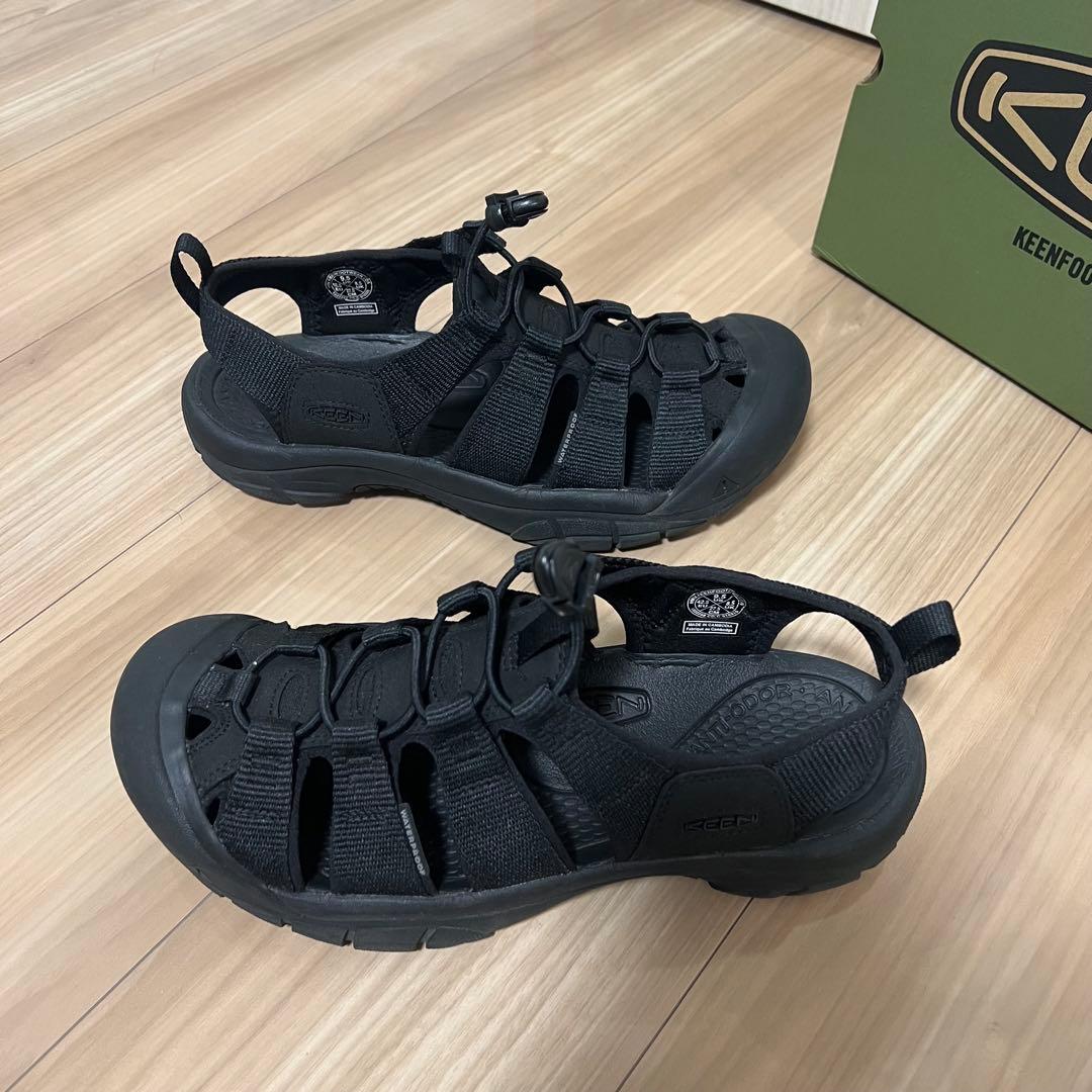 NEEN スポーツサンダル　サンダル　トリプルブラック　27.5㎝