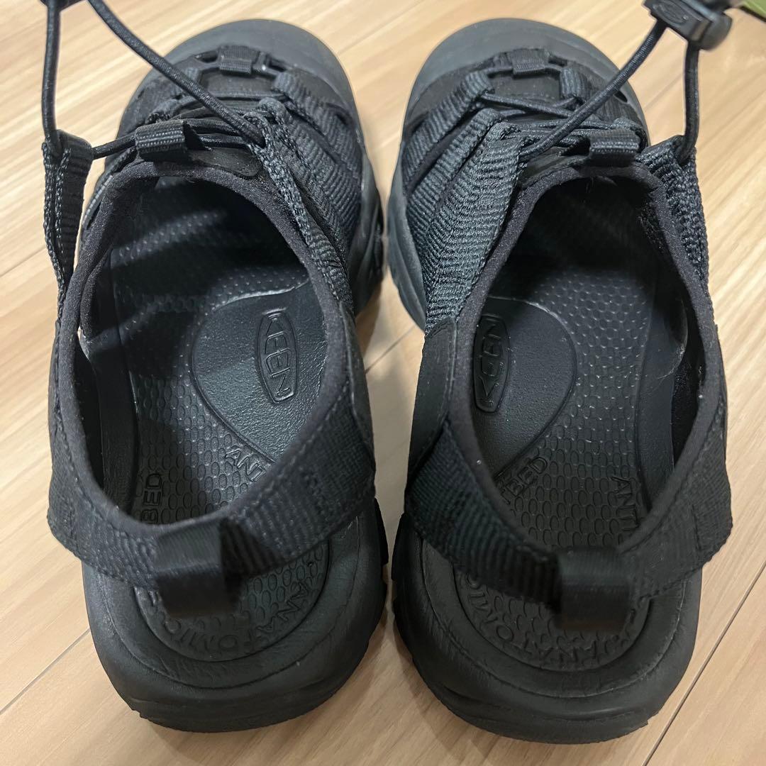 NEEN スポーツサンダル　サンダル　トリプルブラック　27.5㎝