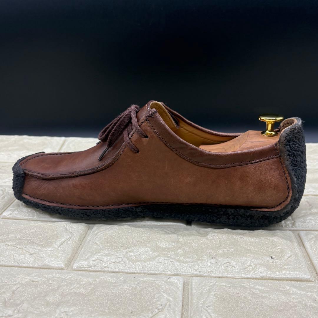 大健SHOP　Clarks クラークス　ワラビーブーツ　クレープソール