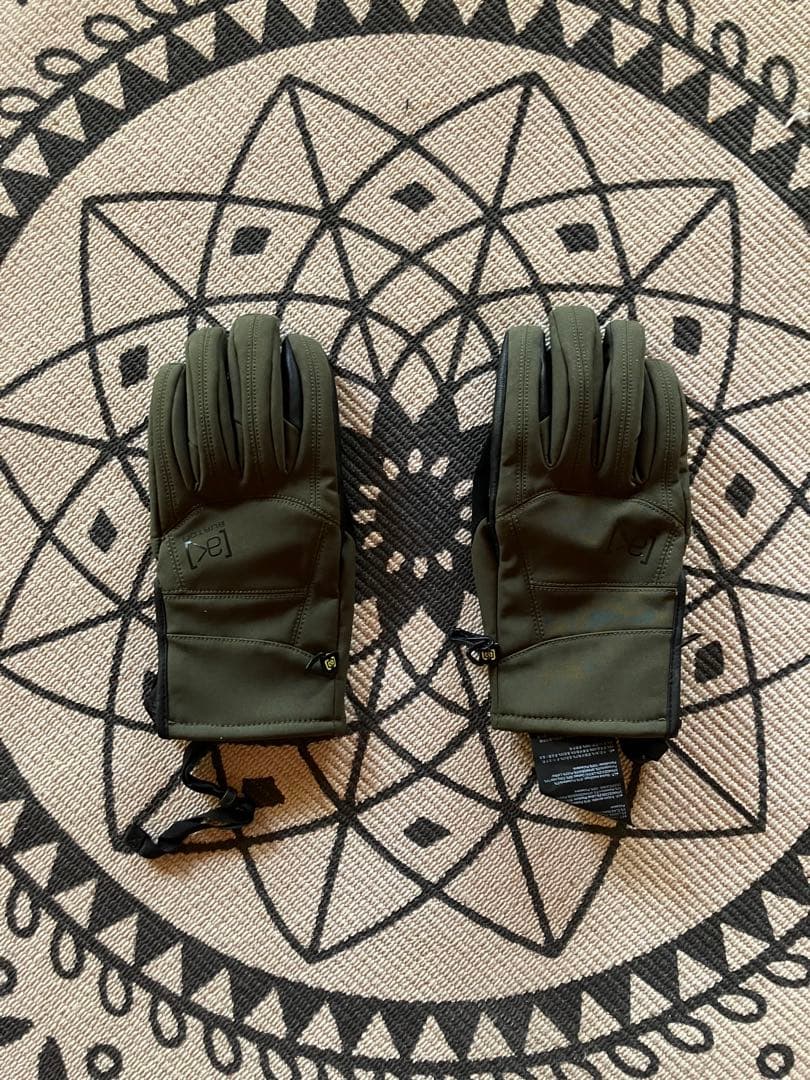 試着のみ　ak burton グローブ　スノーボード　スキー　AC26902