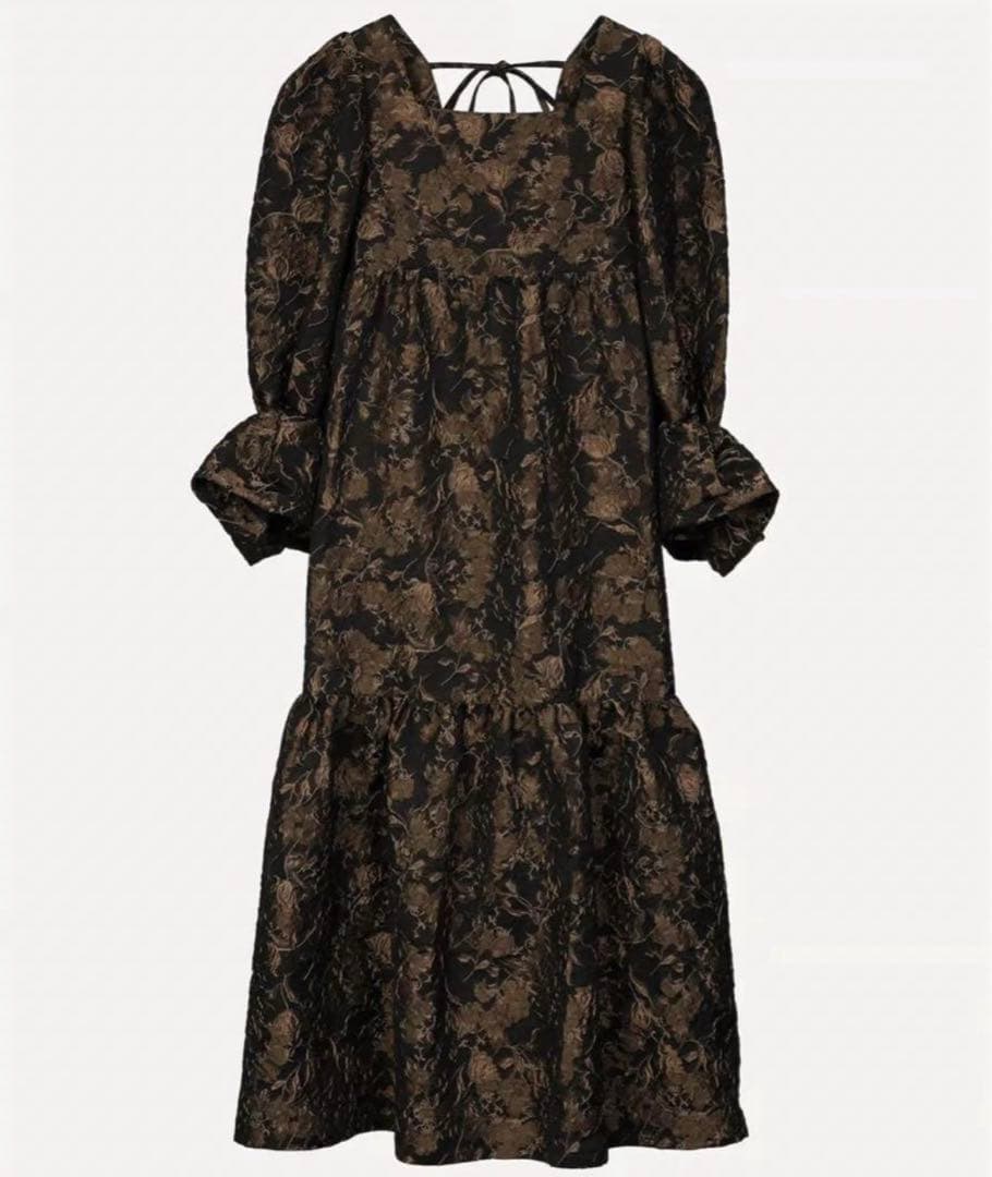 【完売・新品タグ付き】Acka jacquard volume dress