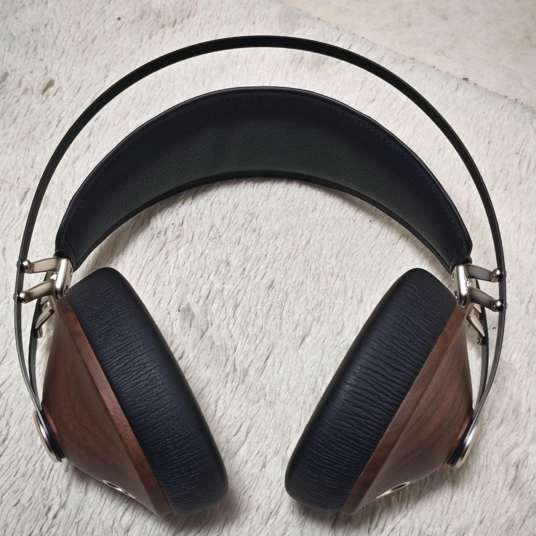 Meze Audio 99 Classics シルバー　有線ヘッドホン
