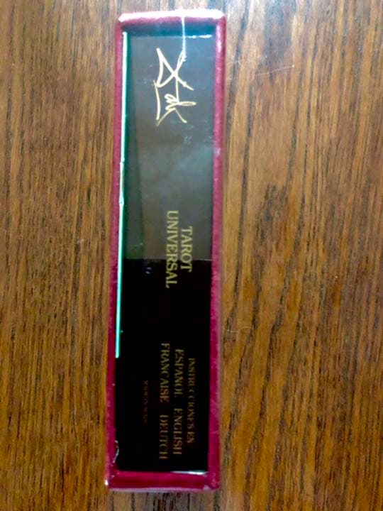 お値下げ❣️  絶版品❗️新品❗️タロット ユニバーサル・ダリ❗️