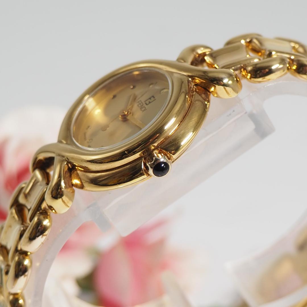 美品 フェンディ FENDI 700L ゴールド文字盤 腕時計 H156