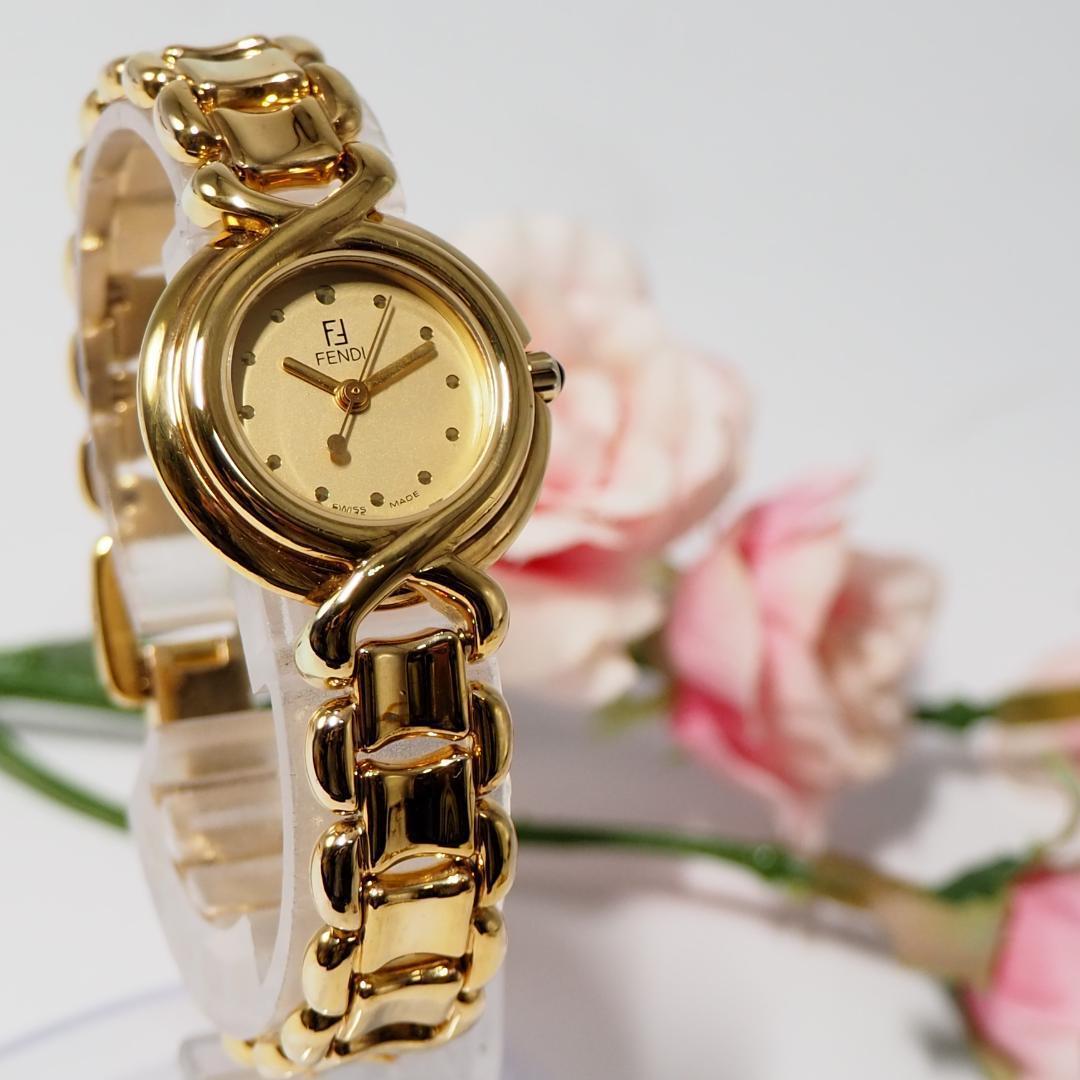 美品 フェンディ FENDI 700L ゴールド文字盤 腕時計 H156