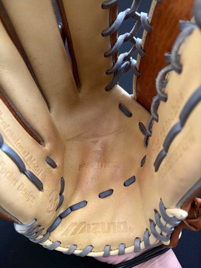 Mizuno 硬式グローブ 左投げ用 ブラウン/ベージュ