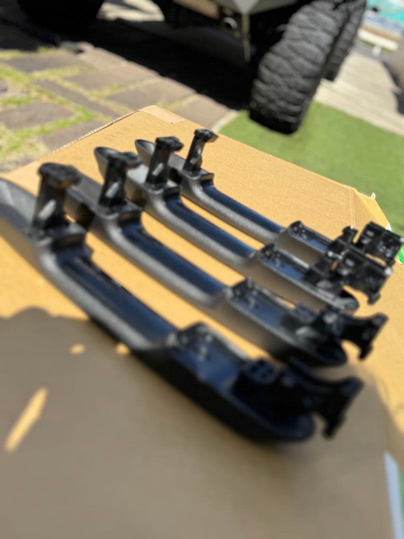 ①ランドクルーザー　250 グリル　ラプターライナー塗装フルセット