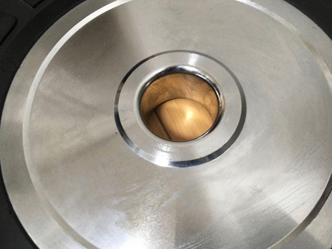 ① GYMWAYバンパープレート 20kg x 1枚