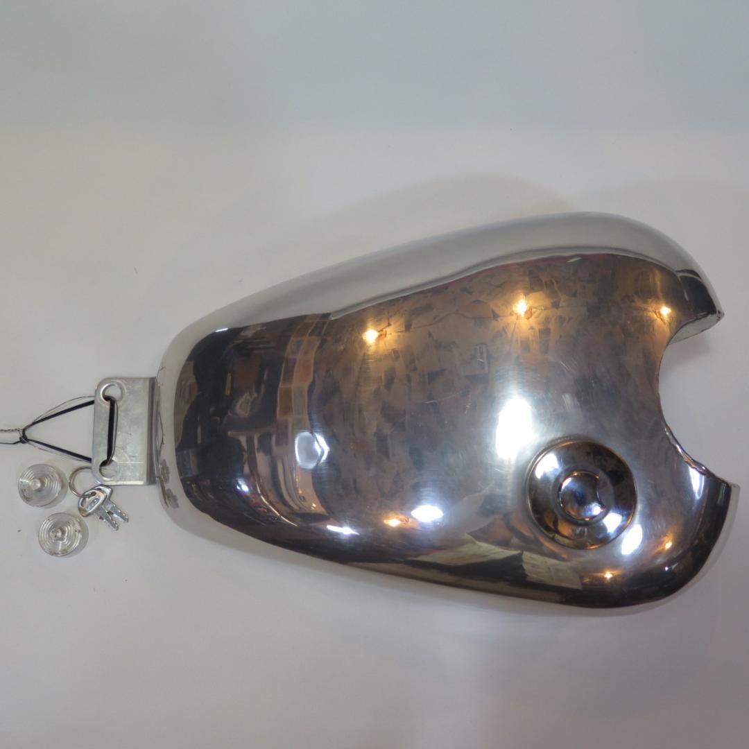 スズキ グラストラッカー アルミタンク コック・取り付けセット 鍵付き 美品中古