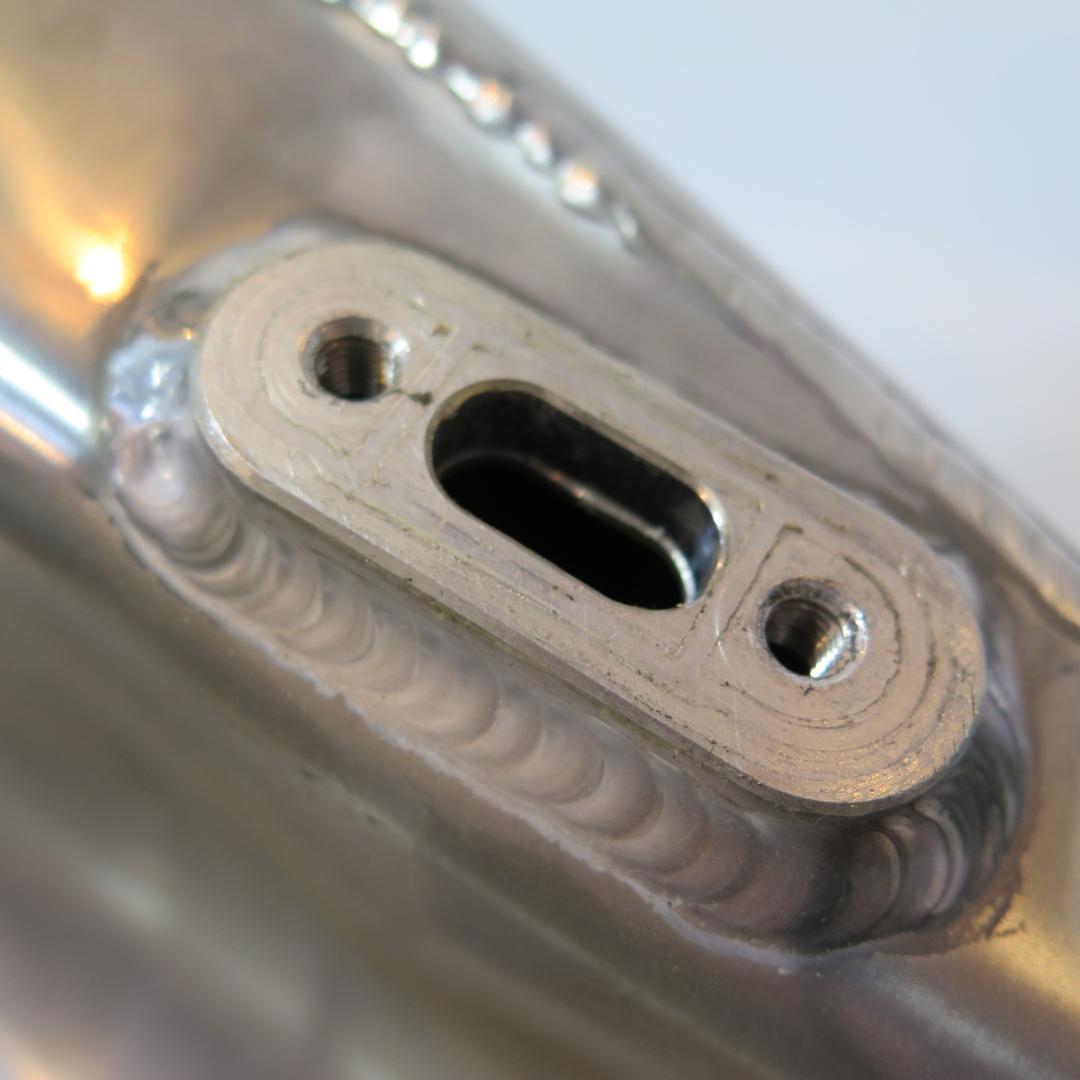 スズキ グラストラッカー アルミタンク コック・取り付けセット 鍵付き 美品中古