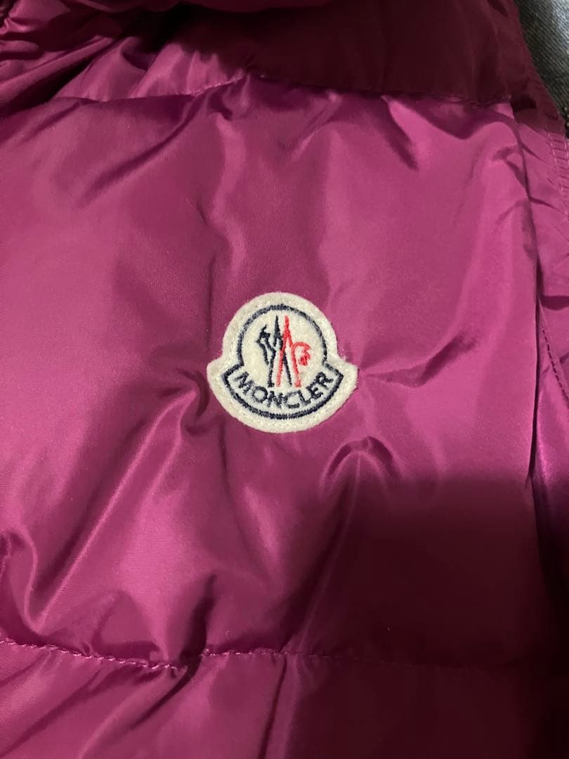 MONCLER パープル ダウンベスト