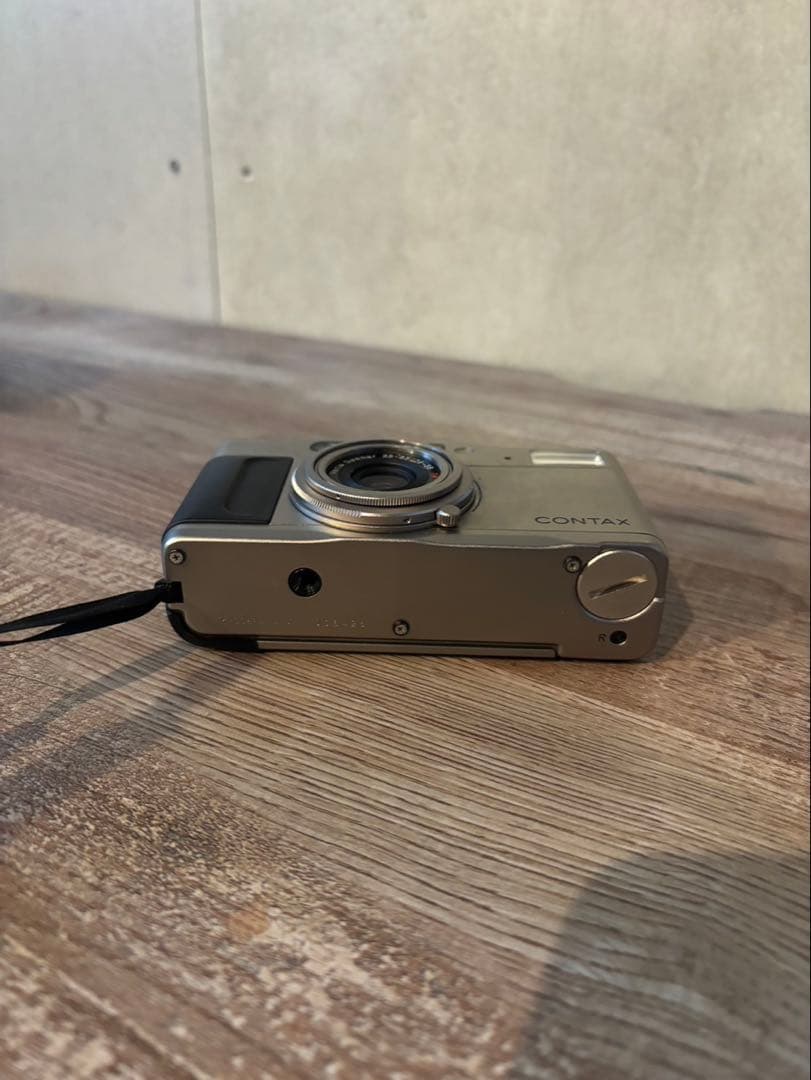 Contax tvs フィルムカメラ