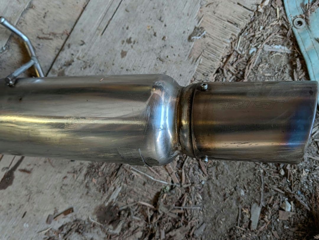 本*ー様 70 ヴォクシー ノア トラスト TRUST マフラー