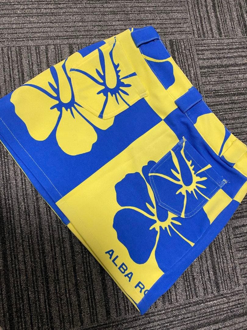 アルバローザ スカート 美品 希少 y2k ハイビスカス柄ミニスカート升目