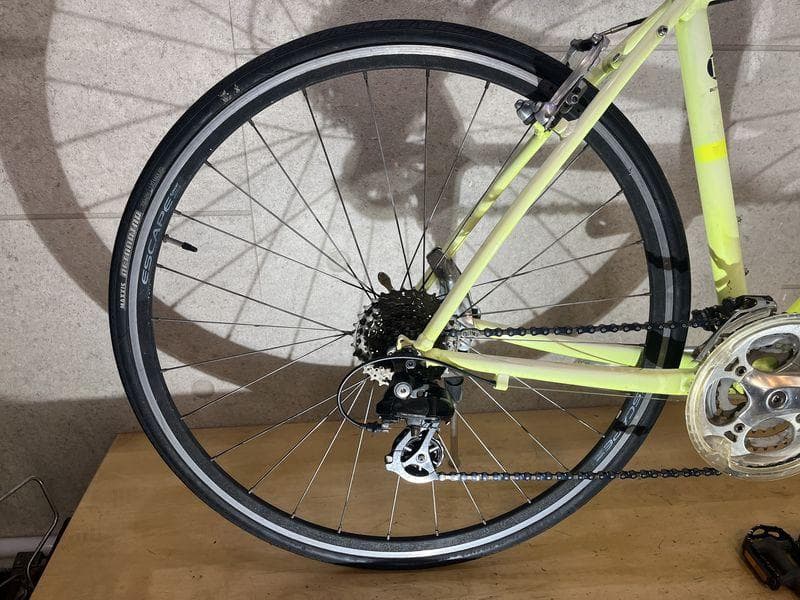 GIANT ESCAPE R3 クロスバイク sizeM　ジャイアント