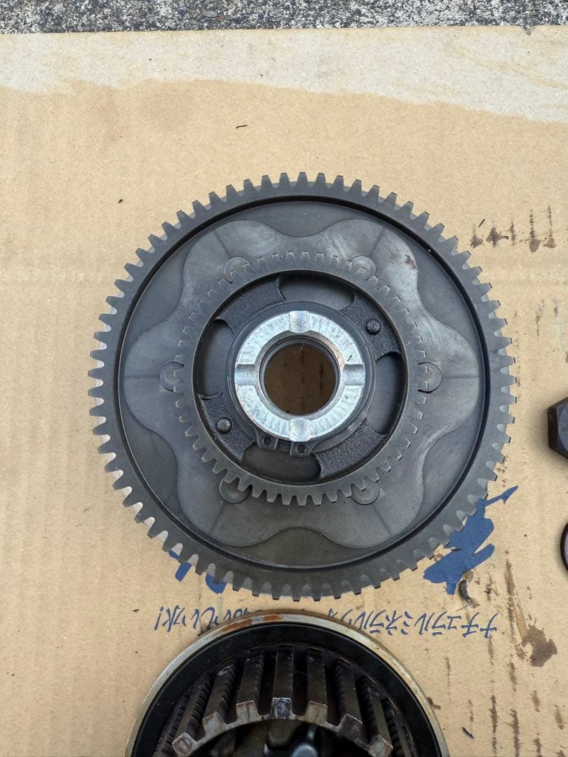 xjr400 4hm クラッチハウジング