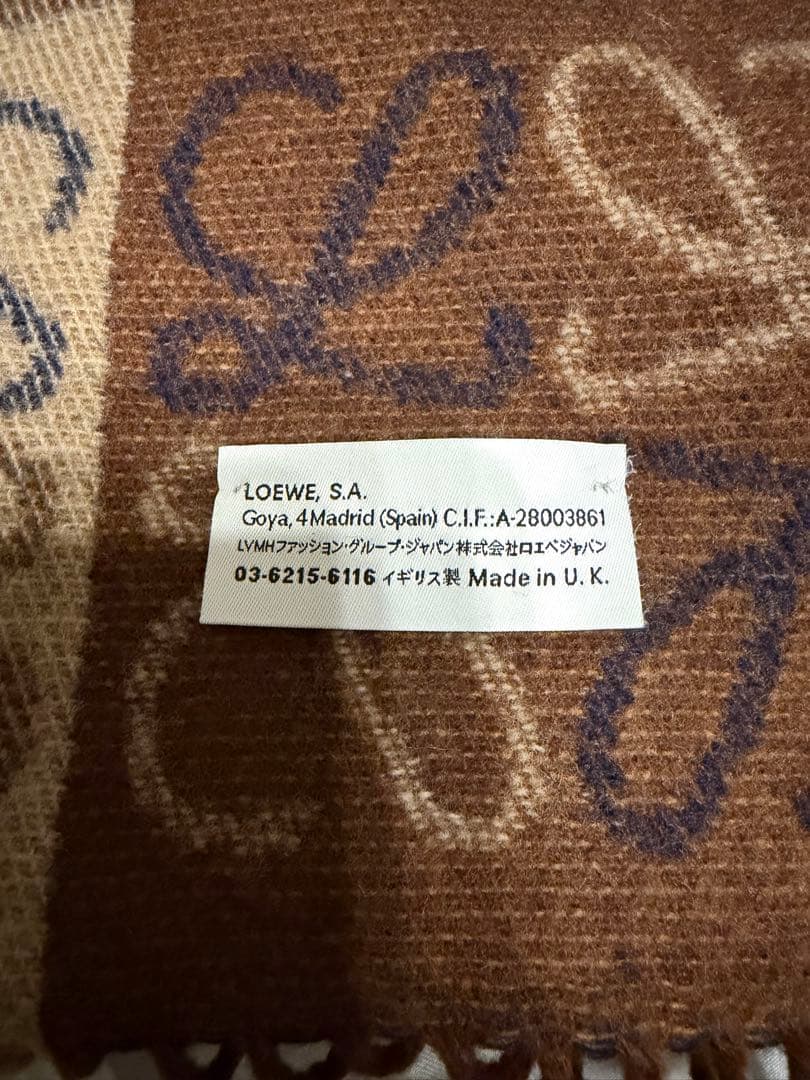 ⭐️LOEWE⭐️マフラー