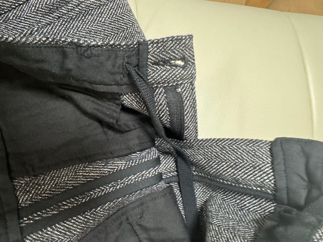 未使用品　SOLIDO スリムフィットパンツ ヘリンボーン柄 黒、グレー2本組