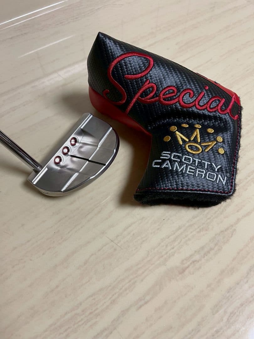 破格　プレミア500本限定　SCOTTY CAMERON マレット型パター
