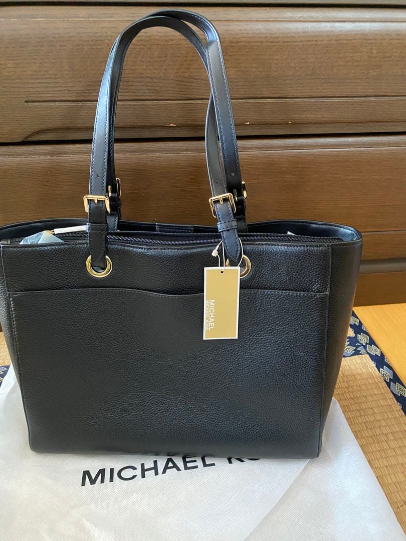 MICHAEL KORS ブラック ビジネスバッグ